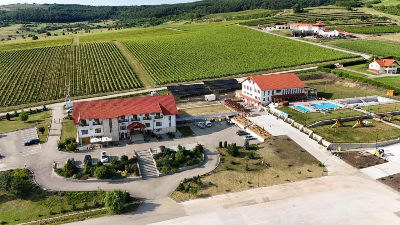 Pensiunea Fort Silvan - Ferienwohnung Camăr