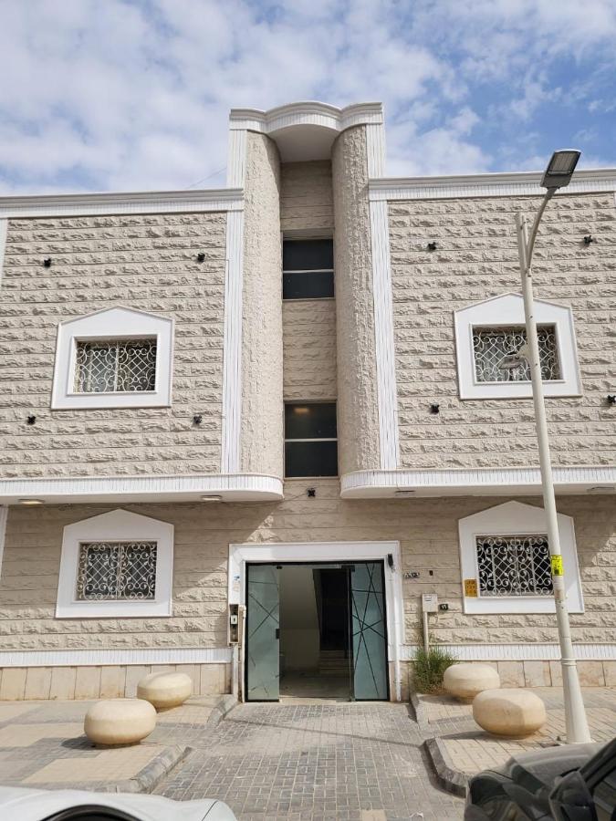 شقة 3 البوليفارد بغرفة وصالة - B&B Riyad