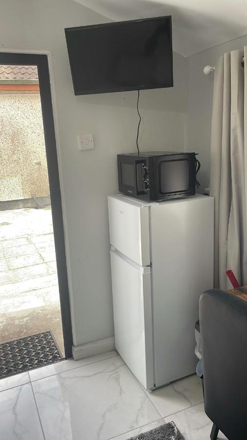 Ardkeen-Outhouse - B&B