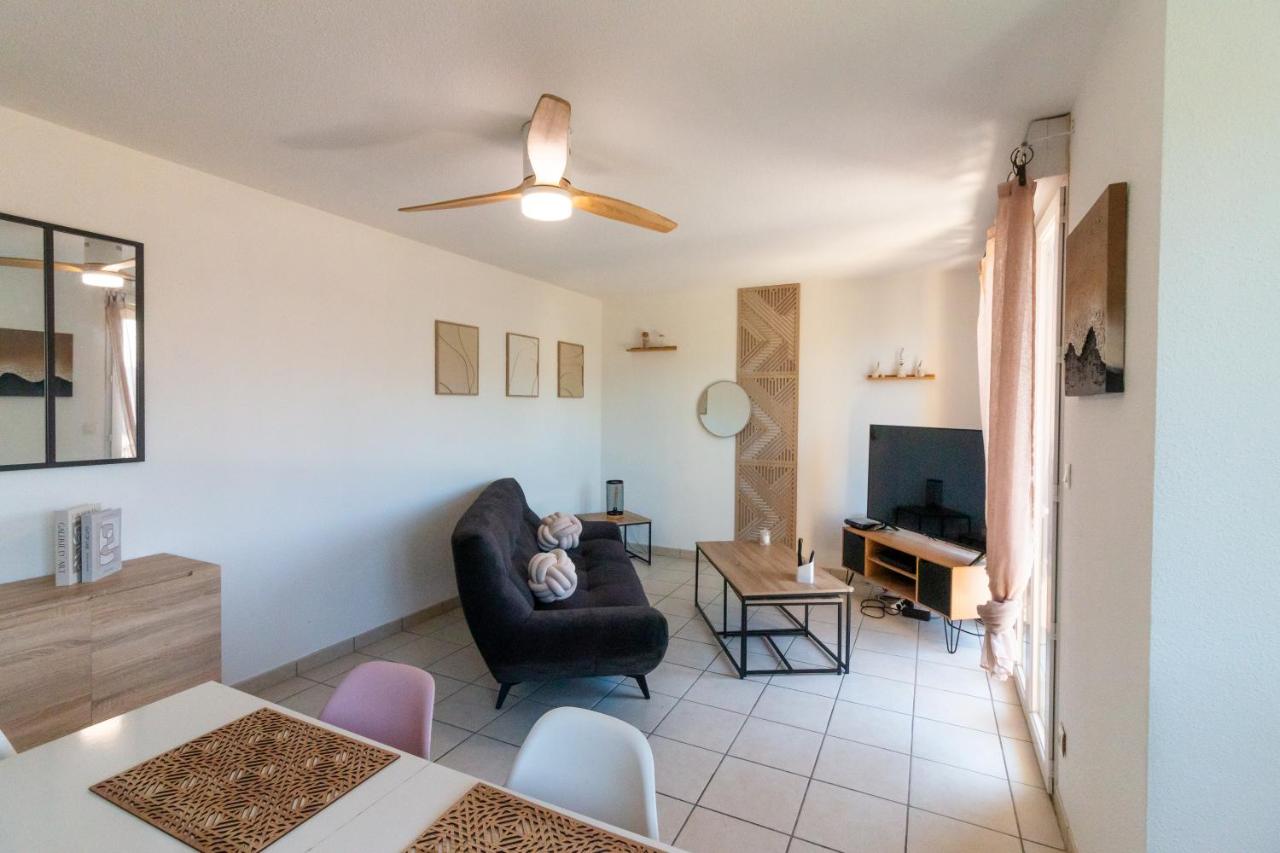 La belle Tessardaise, Draps Compris et PARKING GRATUIT - B&B Sarlat-la-Canéda