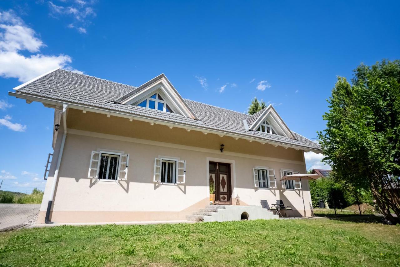 Ferienhaus Dobernik - B&B