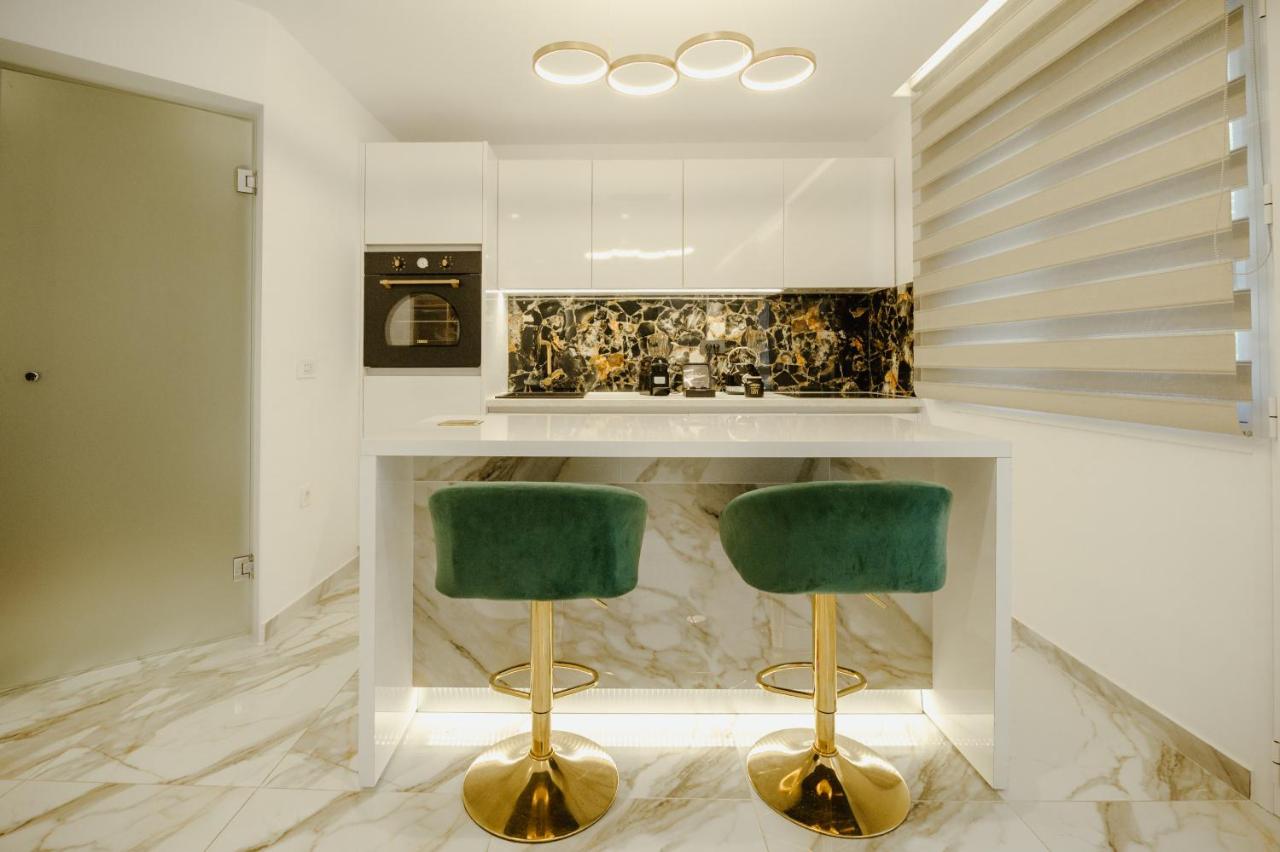 ΔVO luxury apartment - B&B