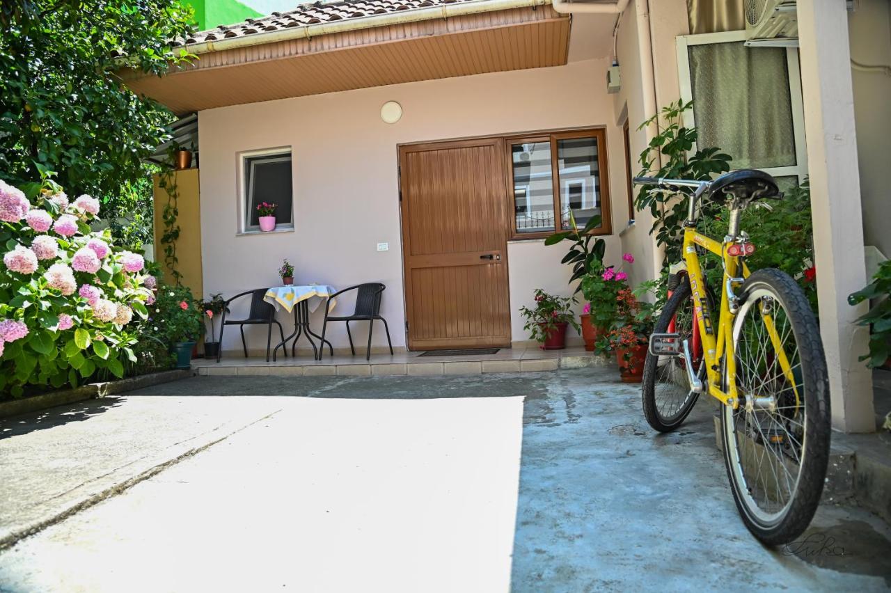 SEN Garden Home - Chambres d’hôtes Tirana