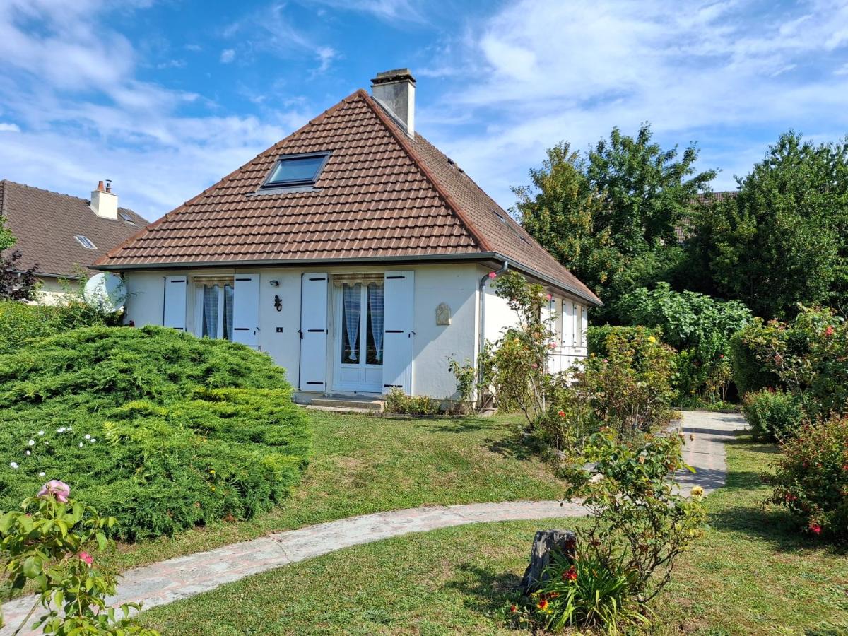 Maison aux portes de Caen - B&B