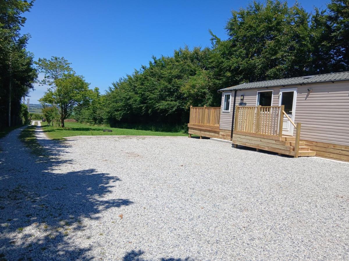 Cholwell 3-Bed Lodge - Sleeps 6 - Pet Friendly - B&B Okehampton