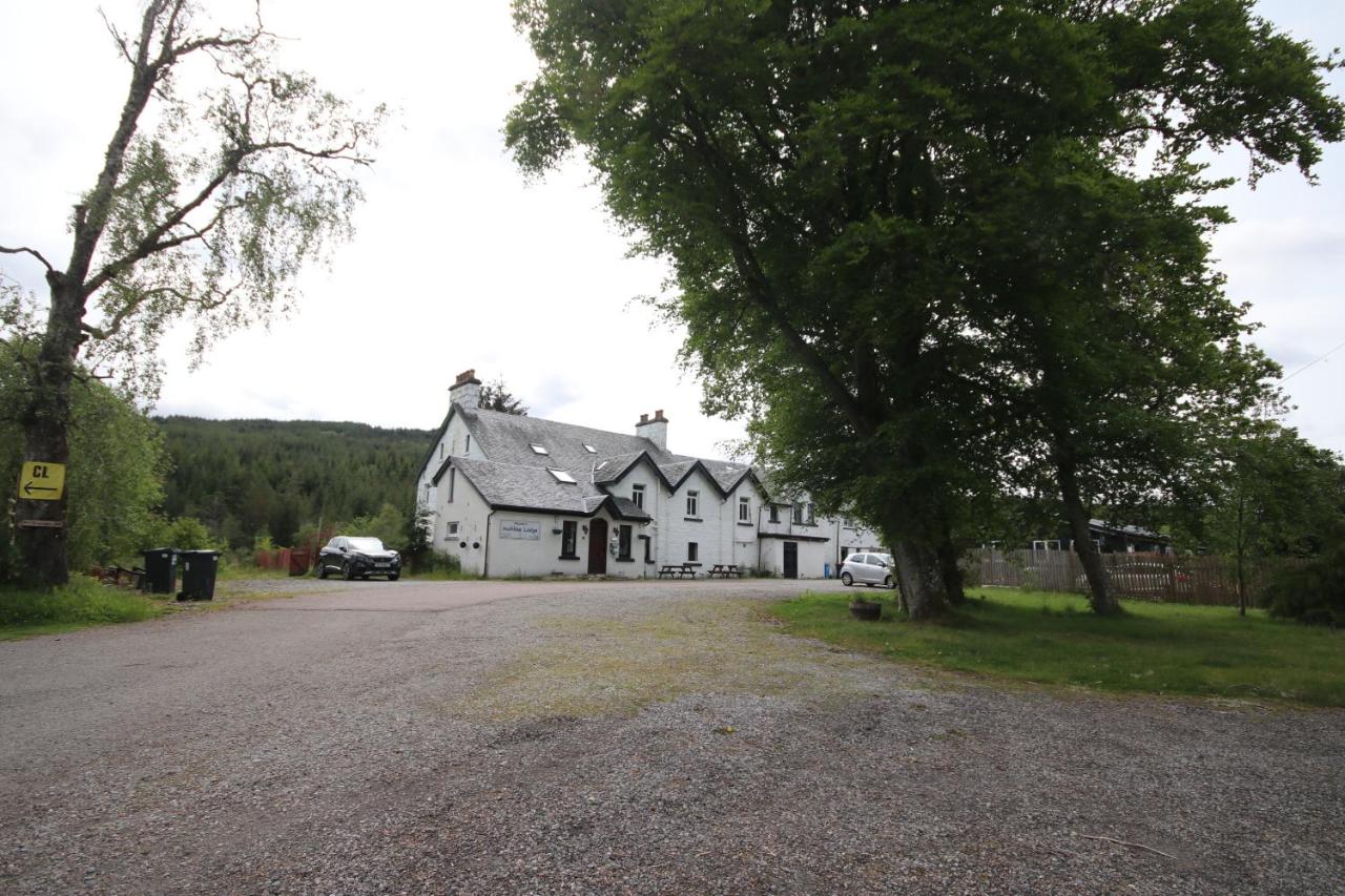 River Black Water Holiday Flats, Stag View and Owl View - B&B