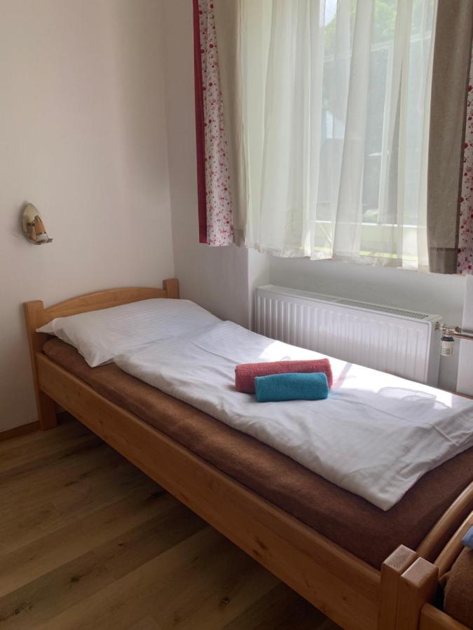 Dreibettzimmer