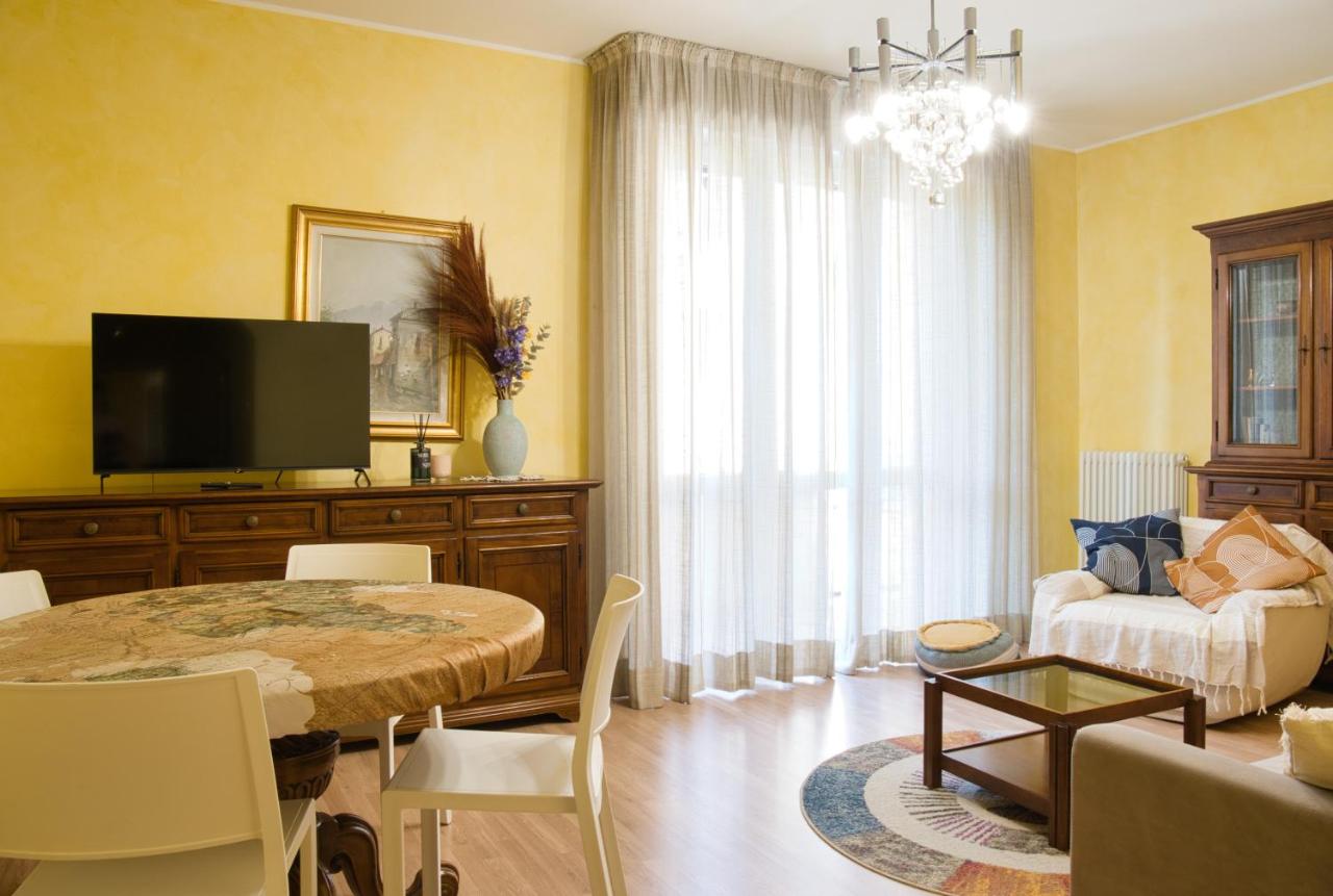 Spacious apartment at Como lake - Chambres d’hôtes Mandello del Lario