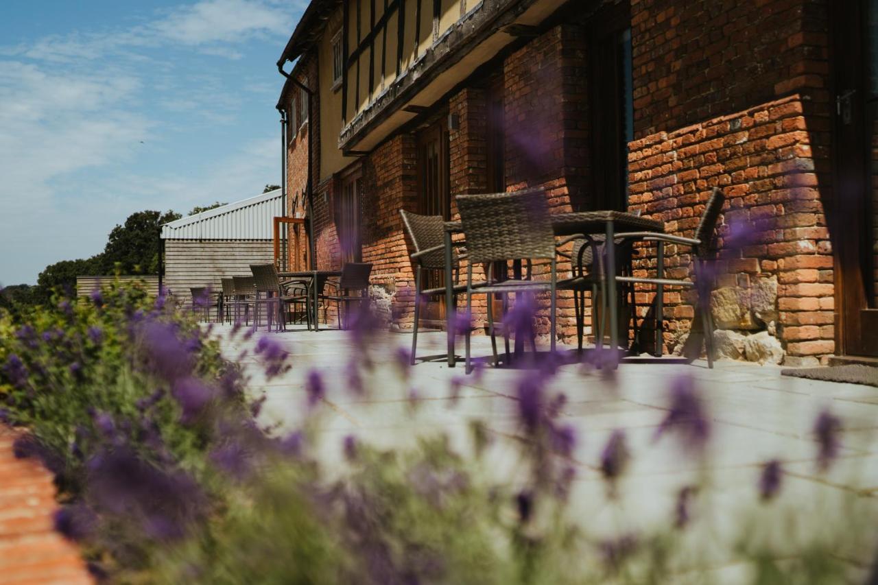 1 & 2 bedroom Weaver's Cottages at Frame Farm - Chambres d’hôtes Benenden