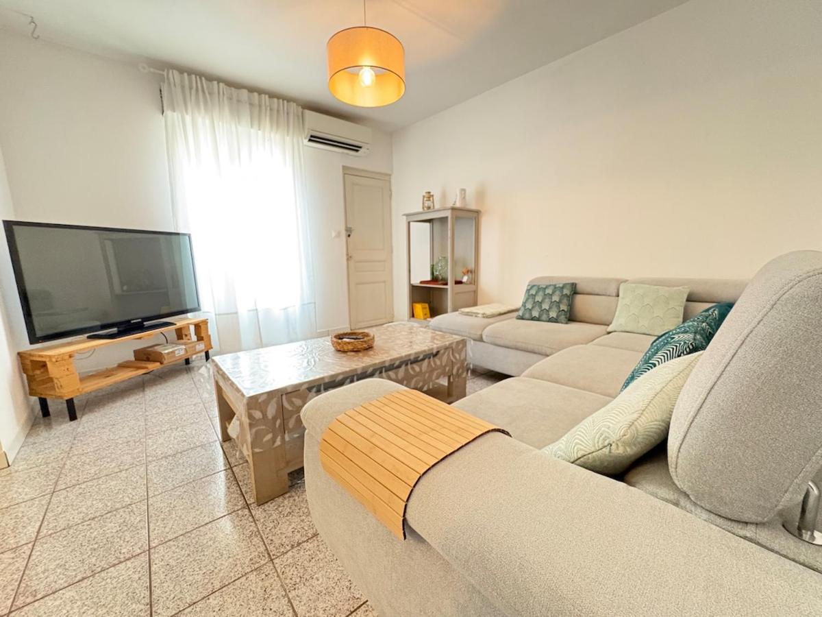 Maison de Ville proche des Grands Buffets - B&B Narbona