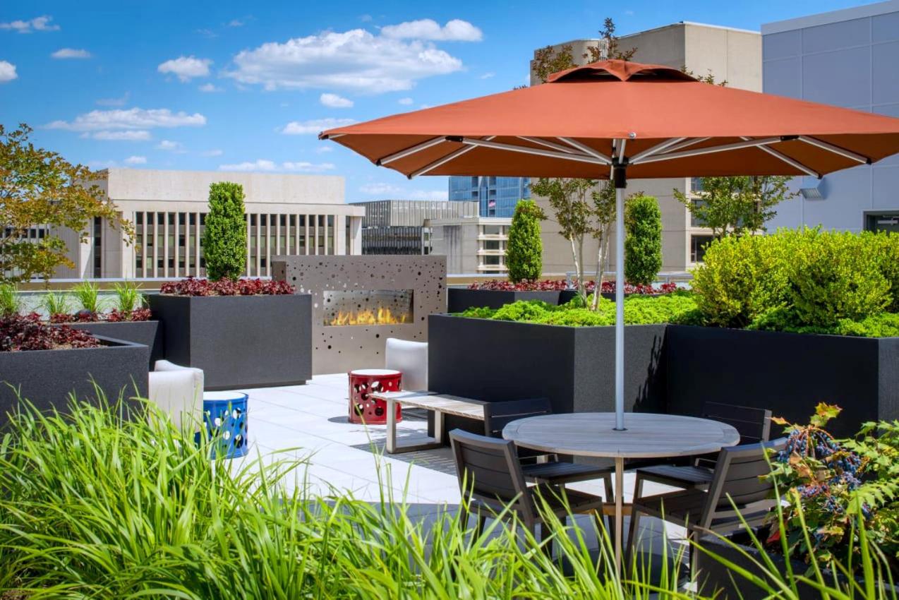 The Perfect Blend of Style and Comfort - B&B Arlington