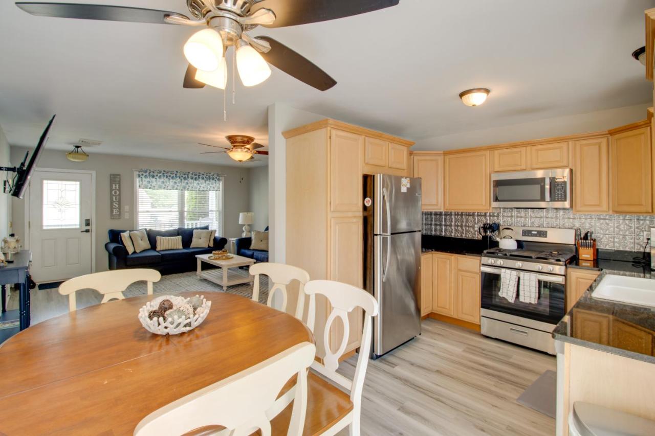 Charming Somers Point House with Private Pool! - Chambres d’hôtes Somers Point