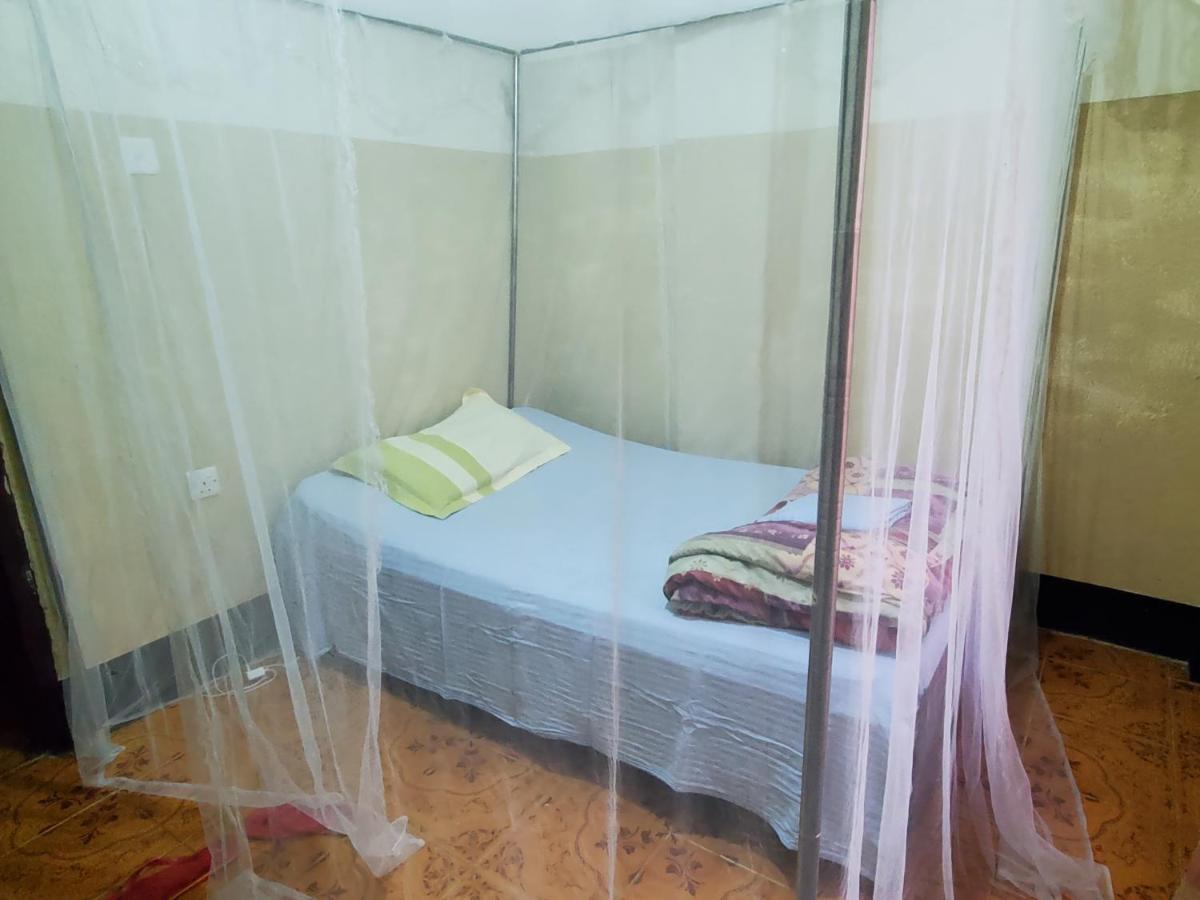 Hotel Wakifufu Tourist Resort - Ferienwohnung Kasese
