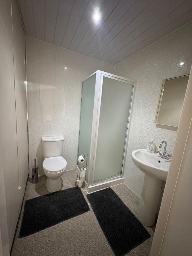 Habitación Doble con baño privado - 2 camas