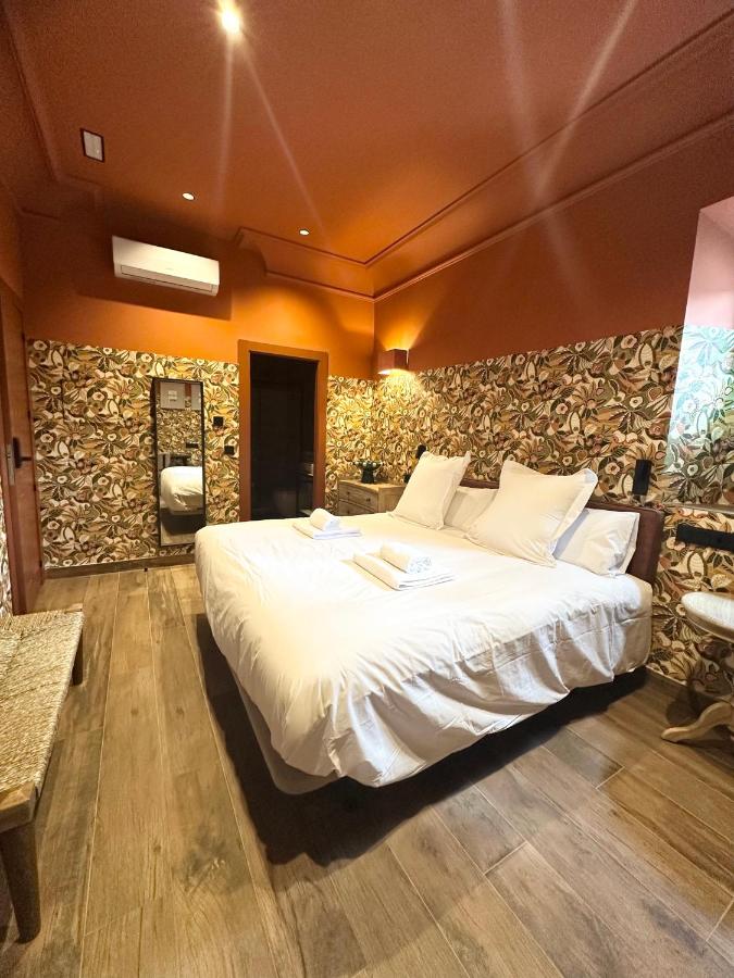 Double or Twin Room with Private Bathroom