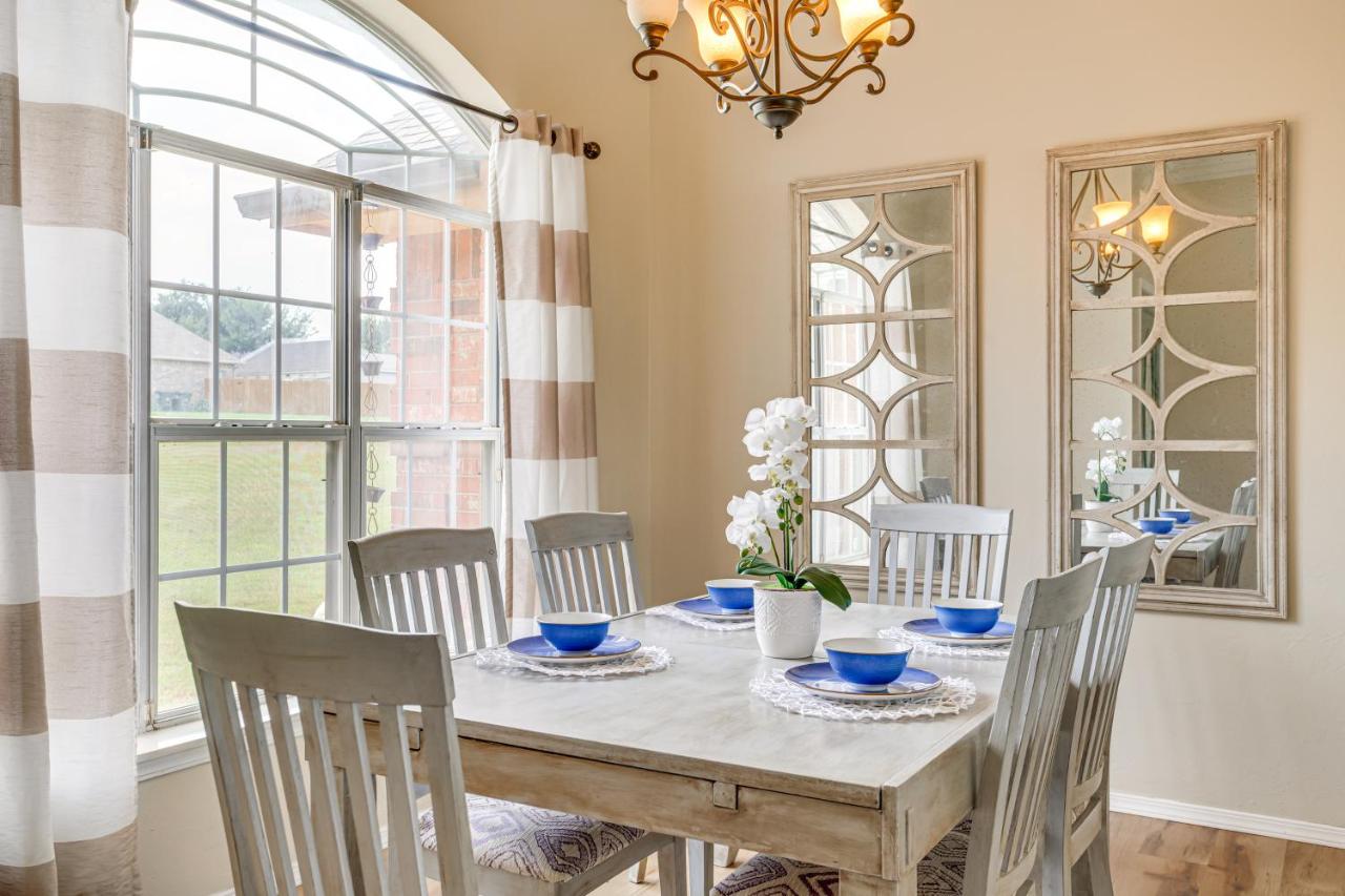 Less Than 1 Mi to Oak Tree National Cozy Getaway! - B&B Edmond