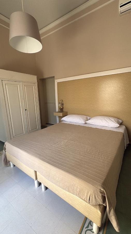Chambre Familiale avec Salle de Bains Privative