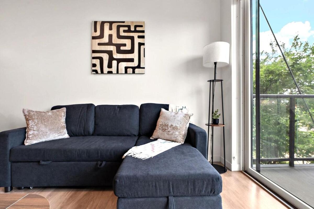 W322 Cozy Luxury 1Bedroom Condo In Downtown Minneapolis, Minutes From Minneapolis Convention Center & US Bank Arena - B&B