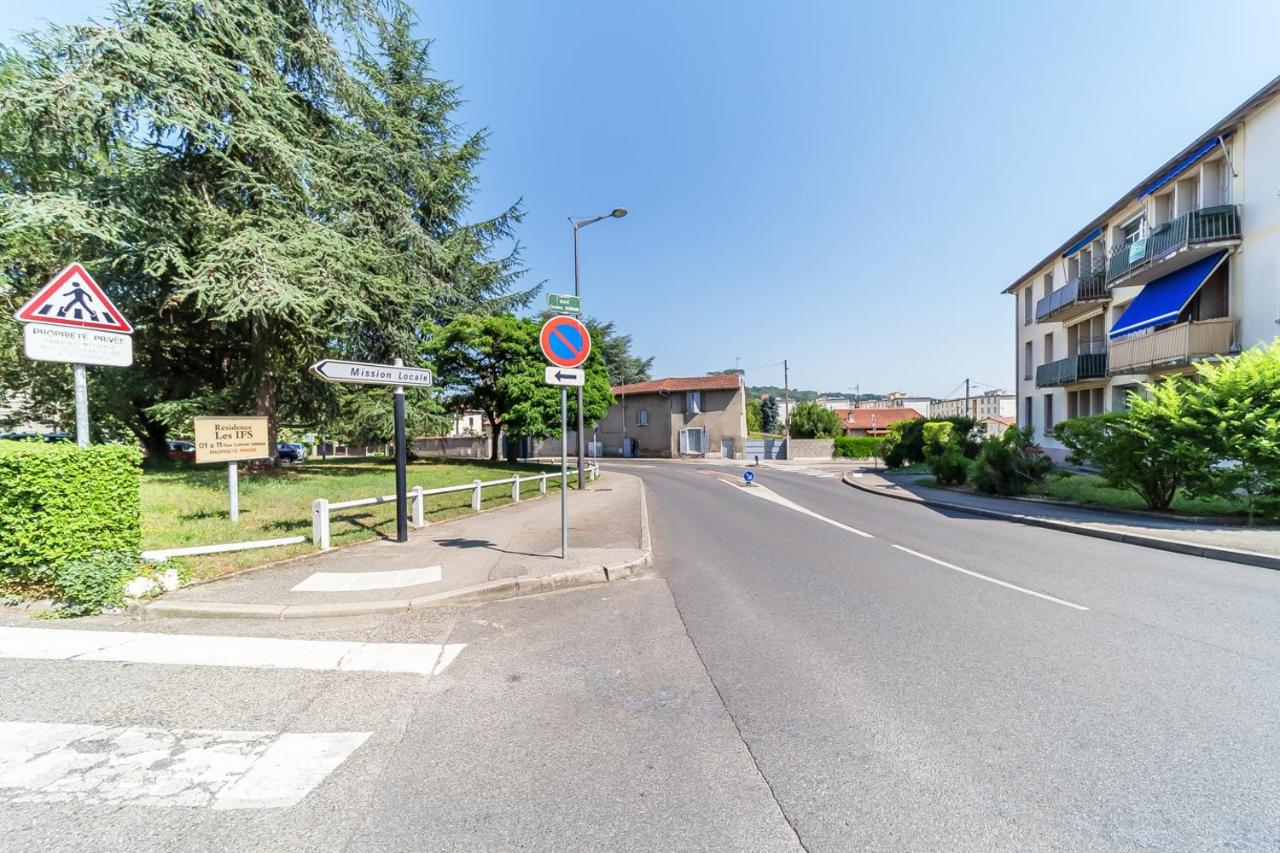 Appartement de caractère Escape & Play - Spacieux et cosy 8 pers - B&B Oullins