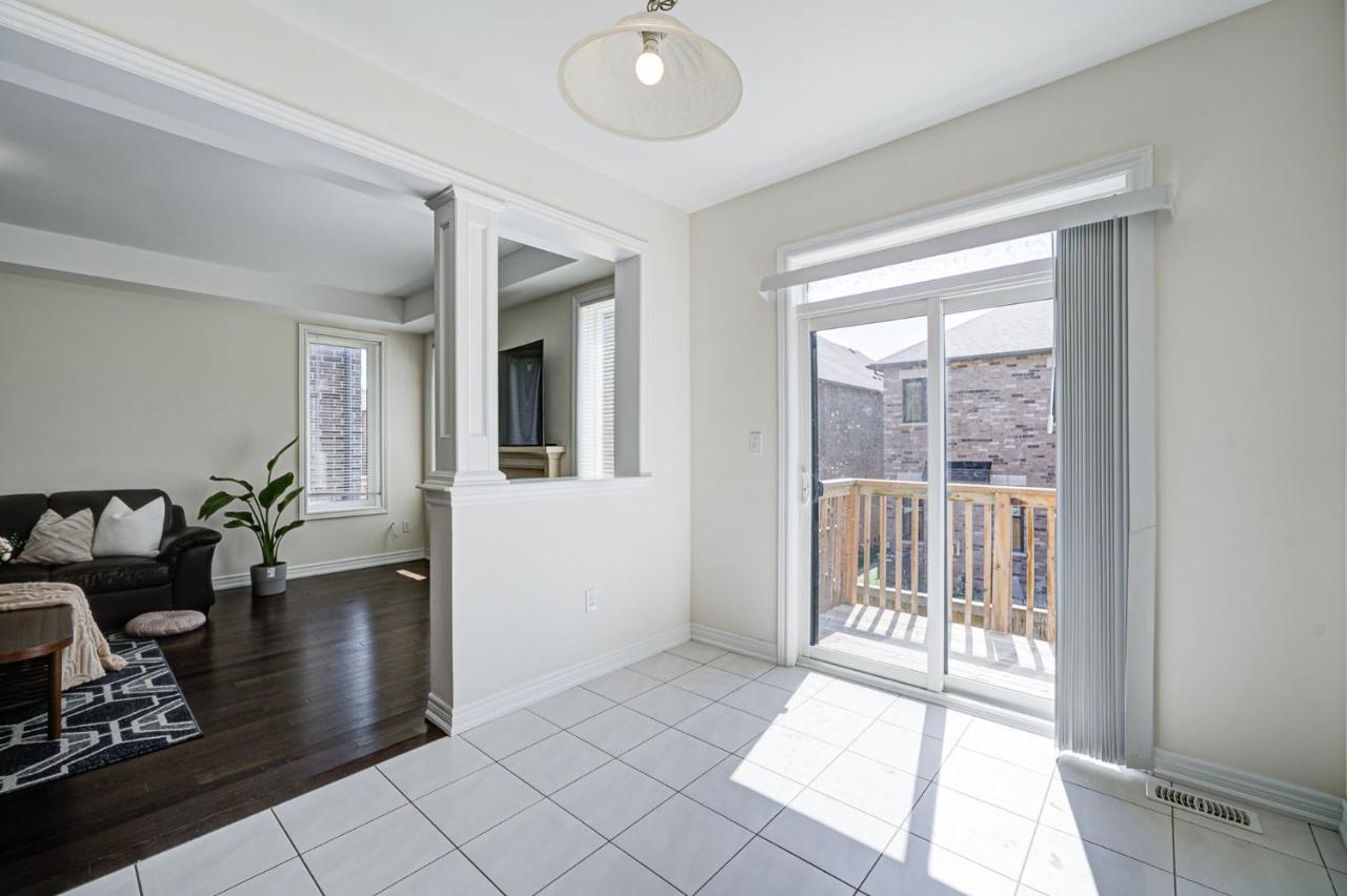 Richland Modern Luxury house - B&B