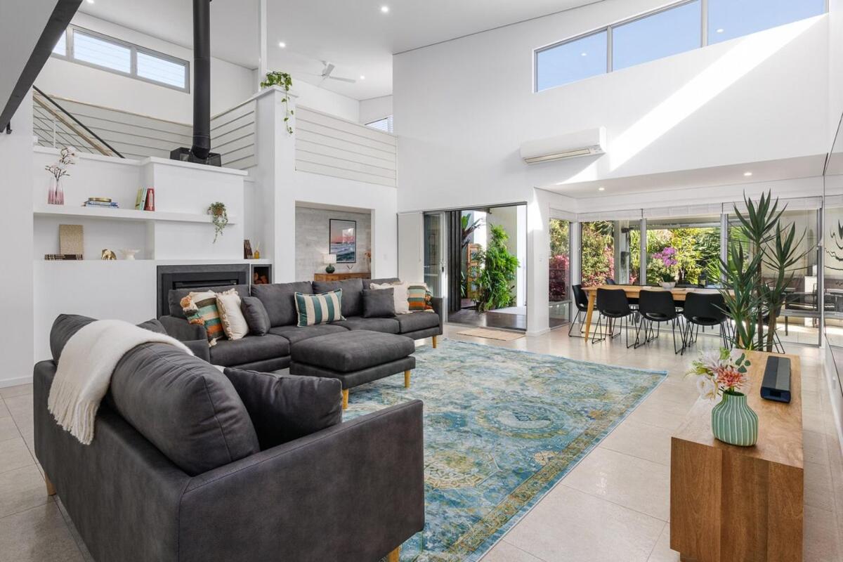 Vogue Design Footpath to the beach - B&B Busselton