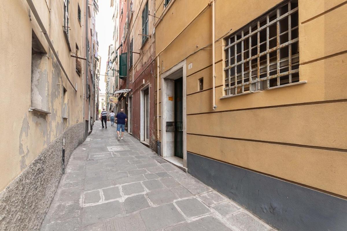 Apartment facing the sea and Navebus Porto Antico - Bed and Breakfast Genua