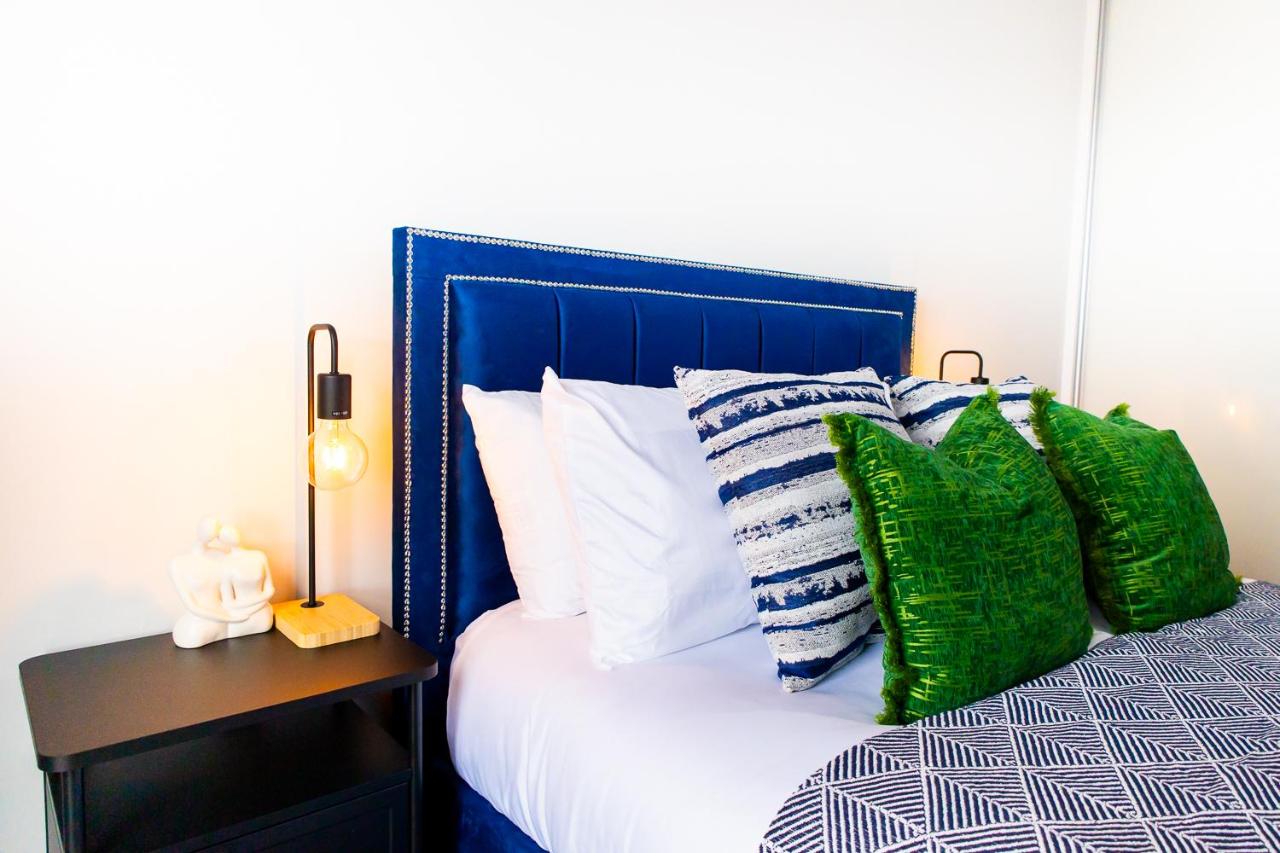 COOP Live Etihad Luxury Pad - B&B Manchester