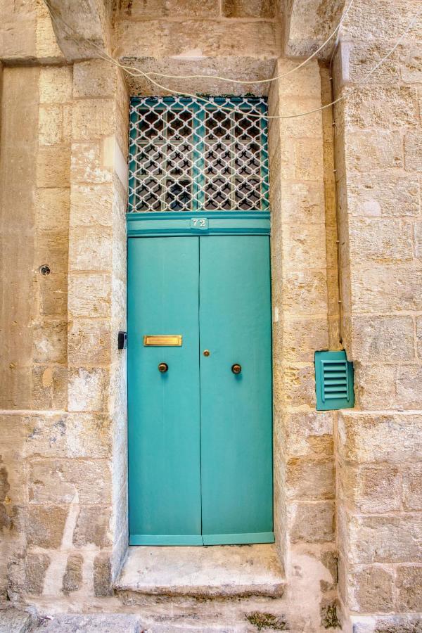 Charming, Modern duplex in city center JMBA1-1 - B&B La Valletta