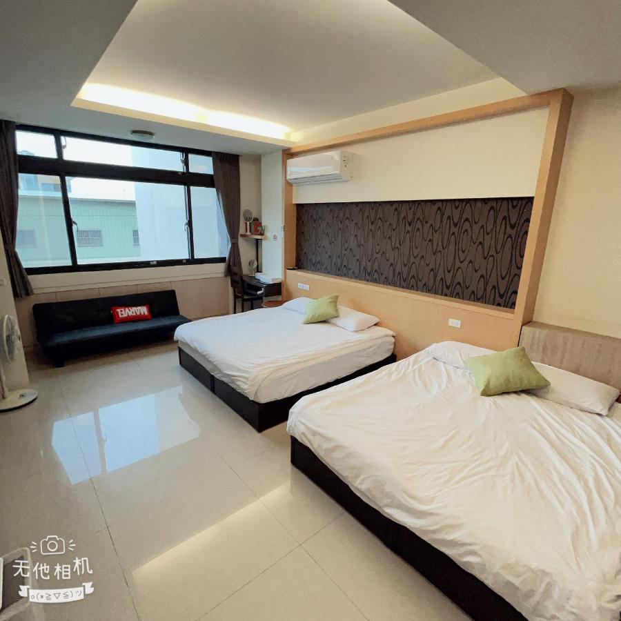 Quadruple Room with Private Bathroom