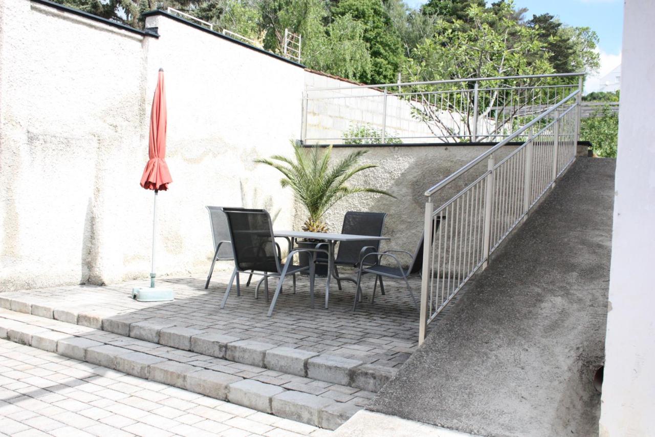 Ferienwohnung Heiling - B&B Neusiedl am See