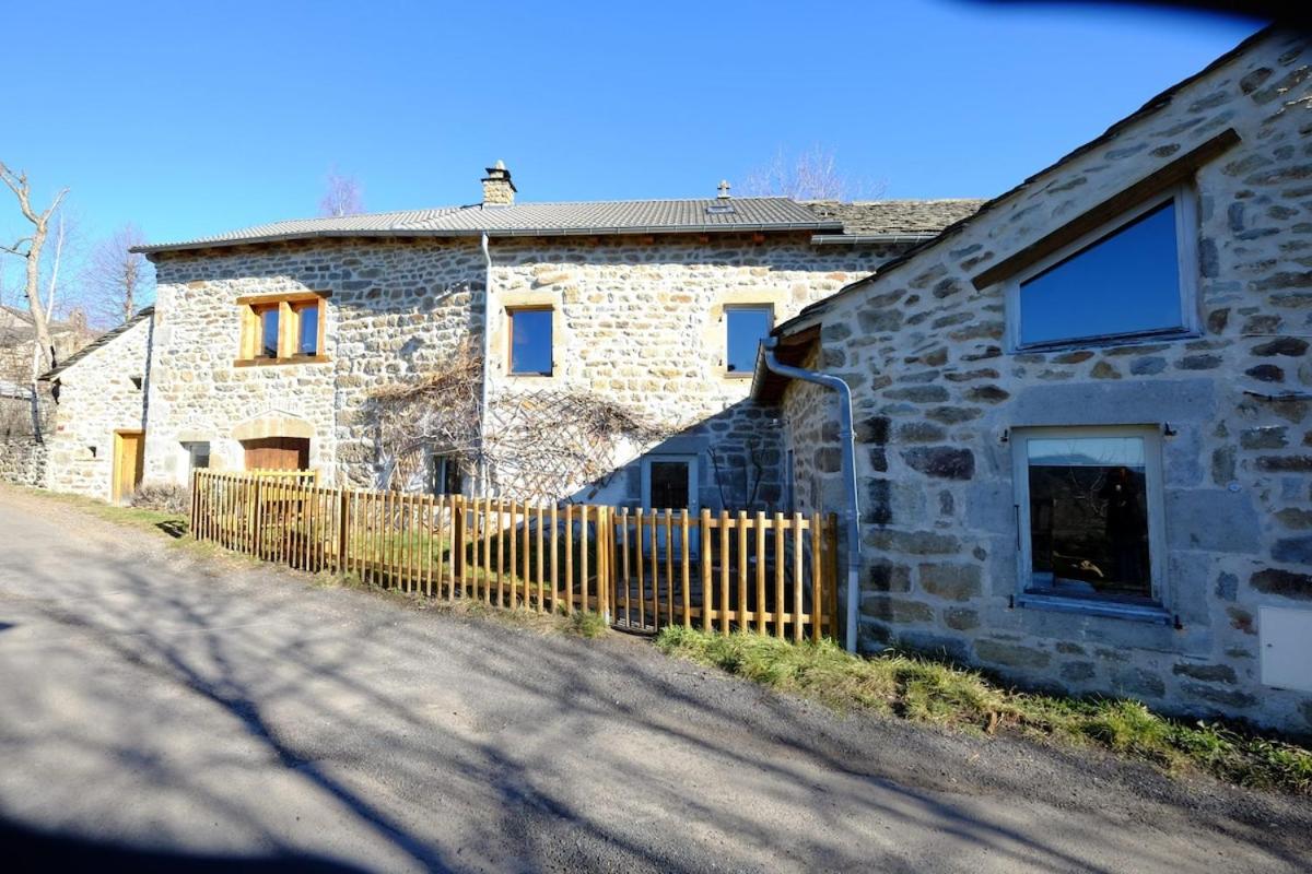 Lieux M - La petite maison - Bed and Breakfast Saint-Pierre-Eynac