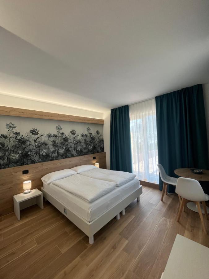 Superior Double or Twin Room with Terrace