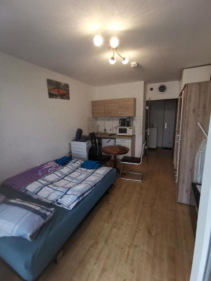 nähe U-Bahn U3, 15 min Zentrum - B&B Monaco di Baviera