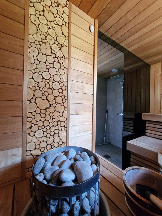 Small house with sauna - B&B