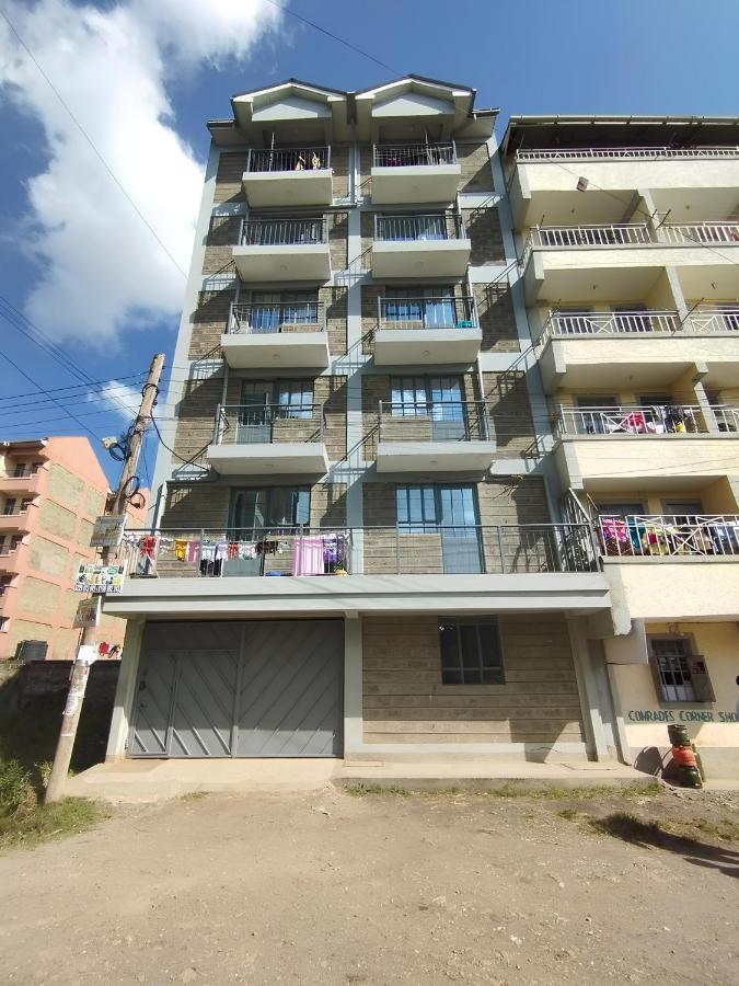 HighwayNest-2 Minutes To SpurMall & Ashaki Resort - B&B