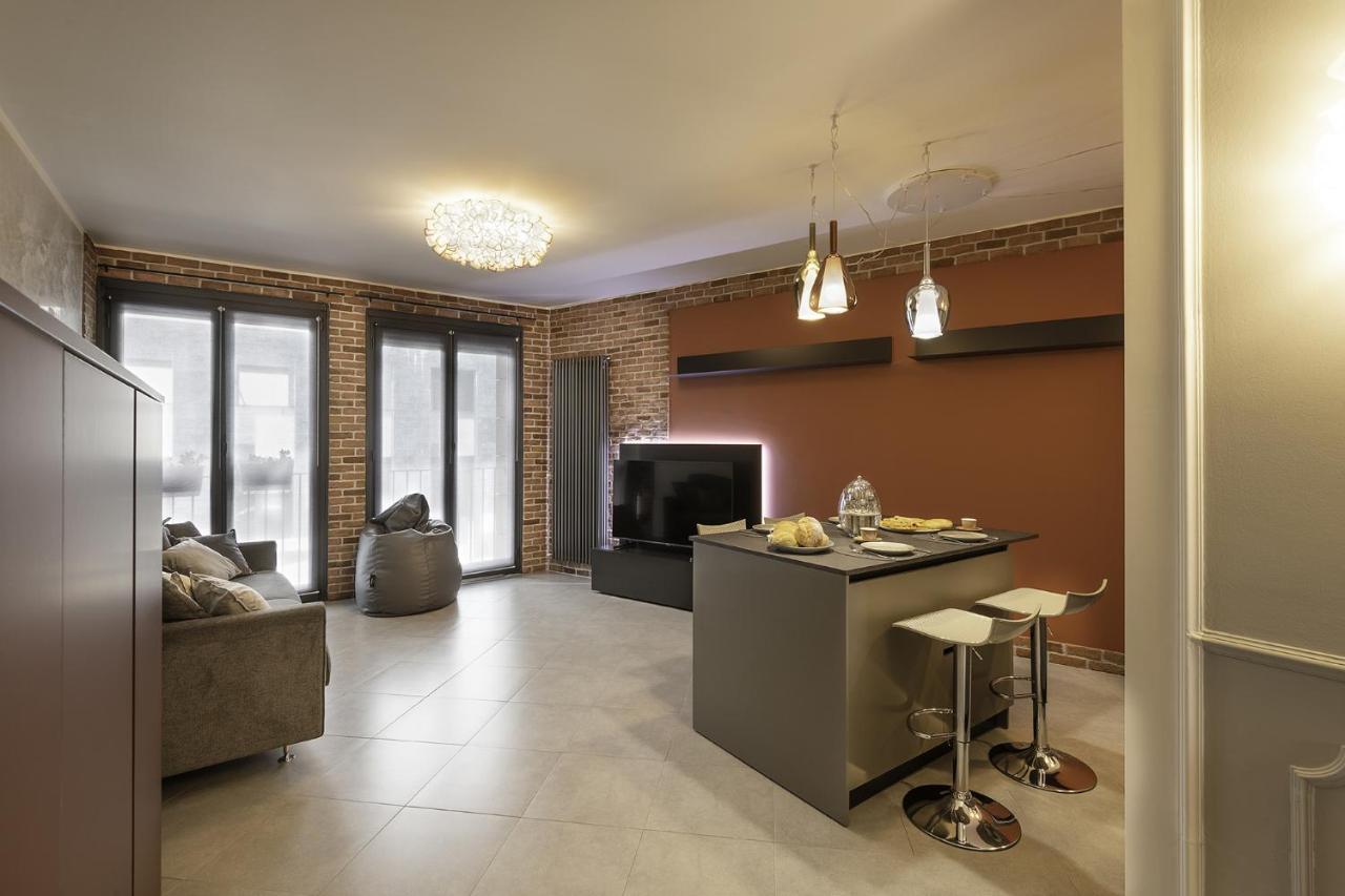 Casa Darsena Savona con box auto - B&B Savona