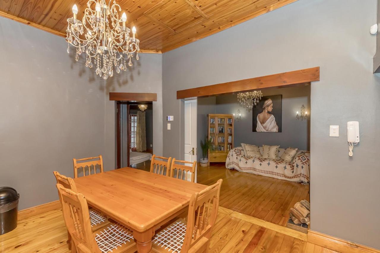 Escape to tranquility in Claremont - B&B Città del Capo