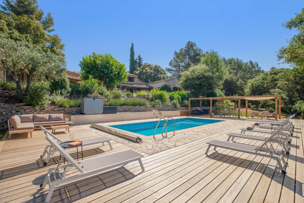 Tranquil 5-Bedroom Stone Villa with Private Pool - B&B