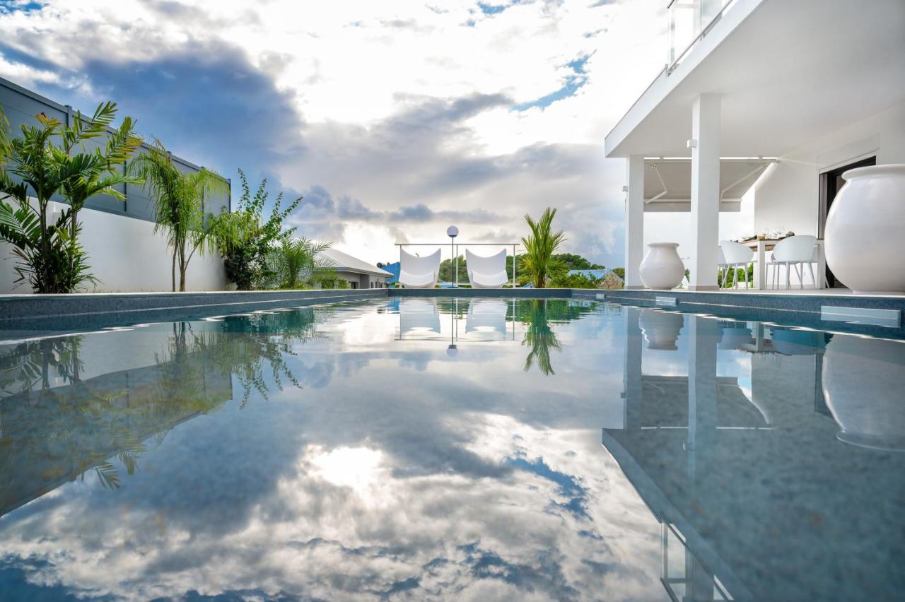 Villa de luxe Terre de Coton avec accès plage - B&B Saint-François