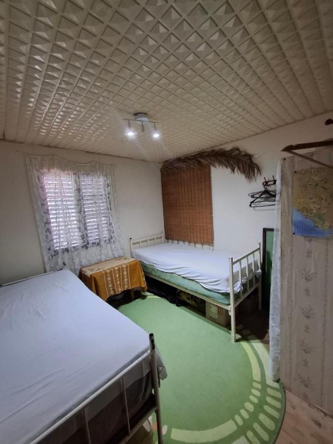 Tweepersoonskamer met Gedeelde Badkamer
