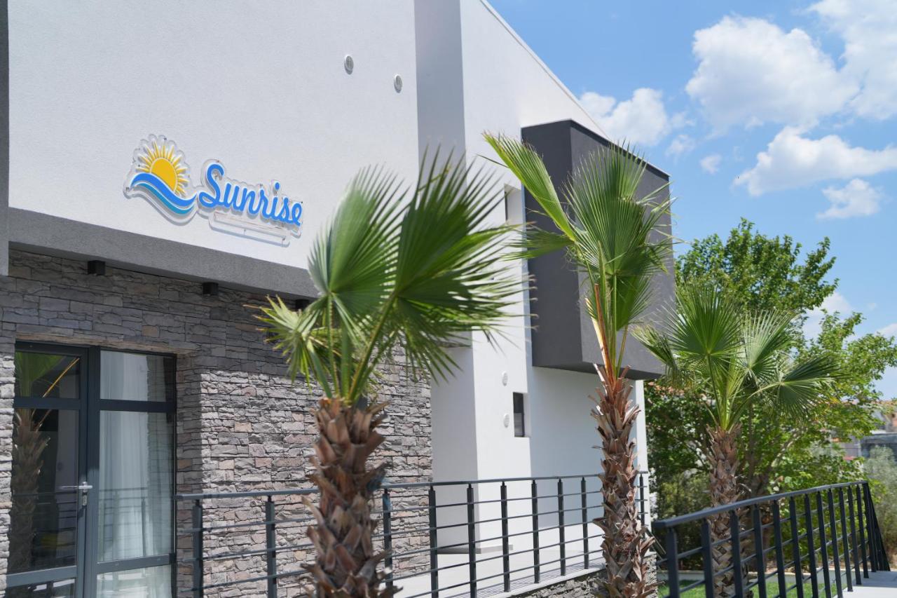 Sunrise Luxury Apartments 2 - B&B