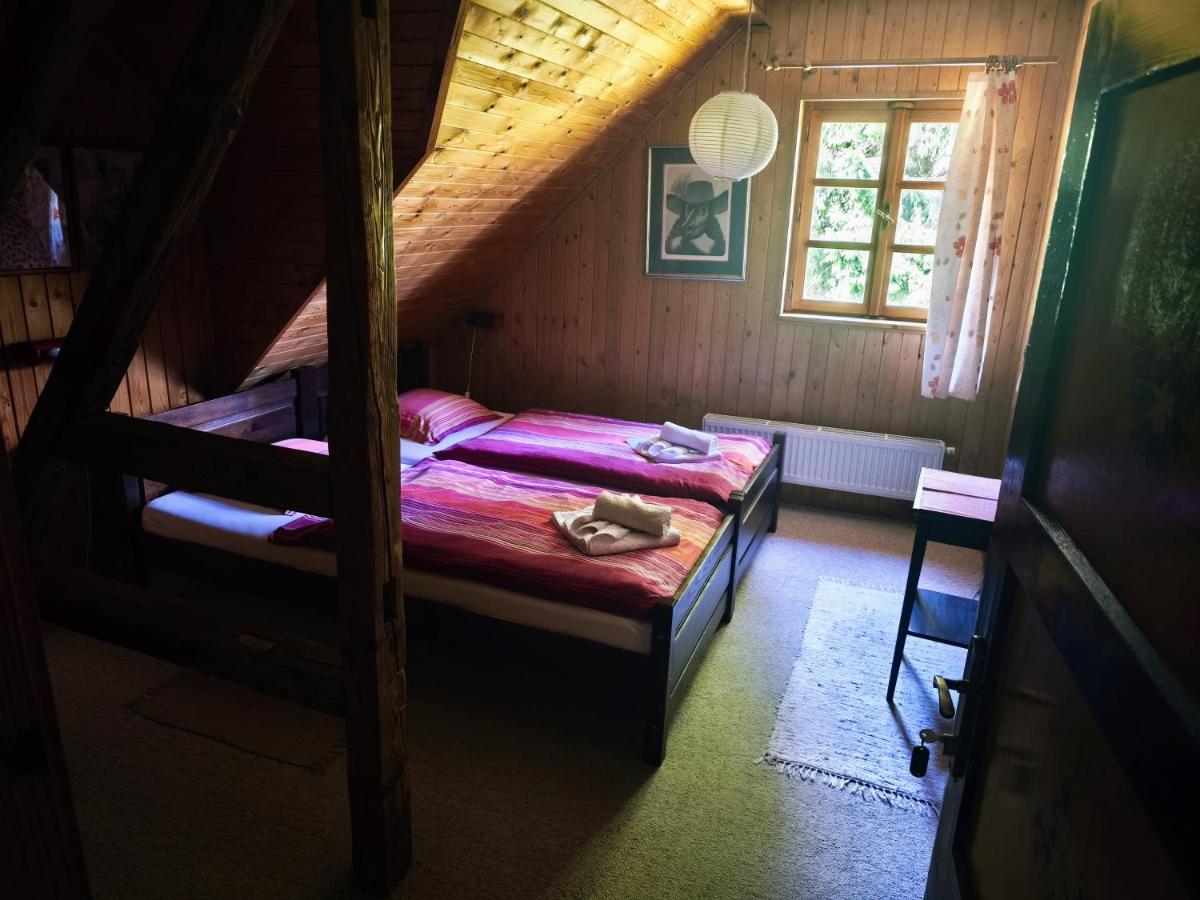 Economy Twin Room