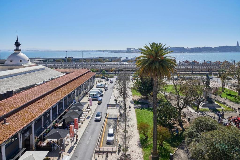 Modern Apartment II RoofTop & Tejo View River - Chambres d'hôtes Lisbonne