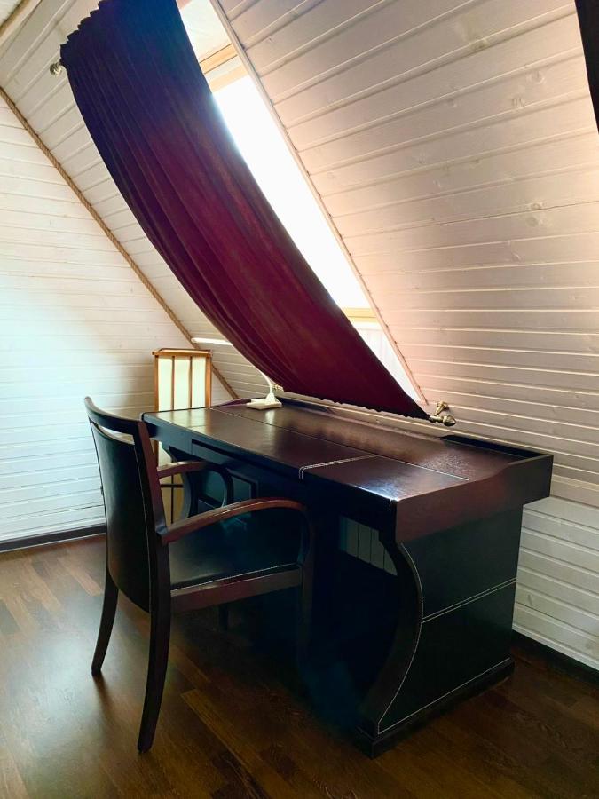 Deluxe Double Studio