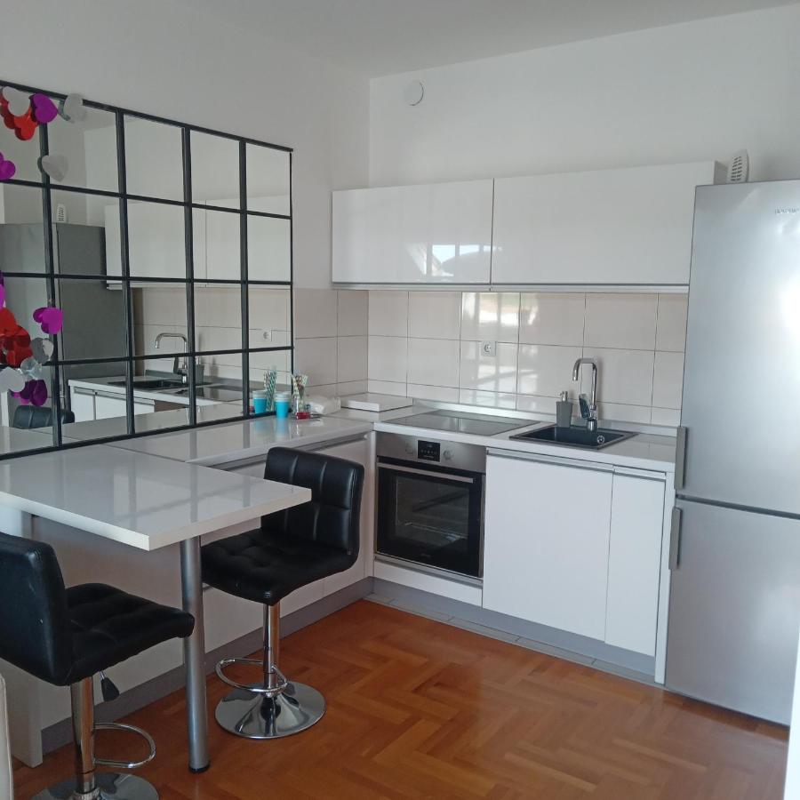 Apartman Skyview - Bed and Breakfast Požarevac