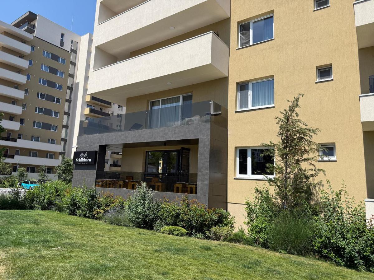 Chic Condo at Urban - B&B Braşov