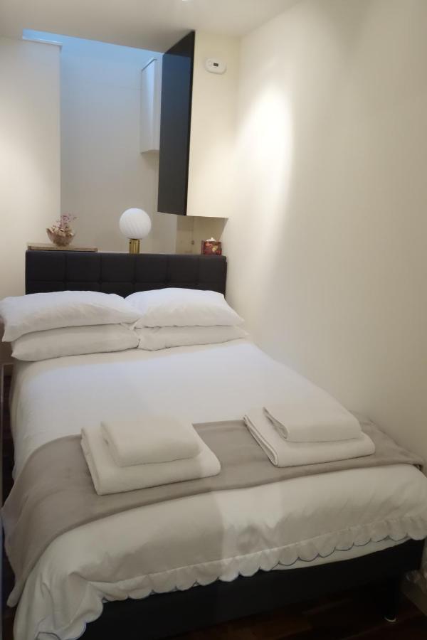Appartamento con 2 Camere da Letto