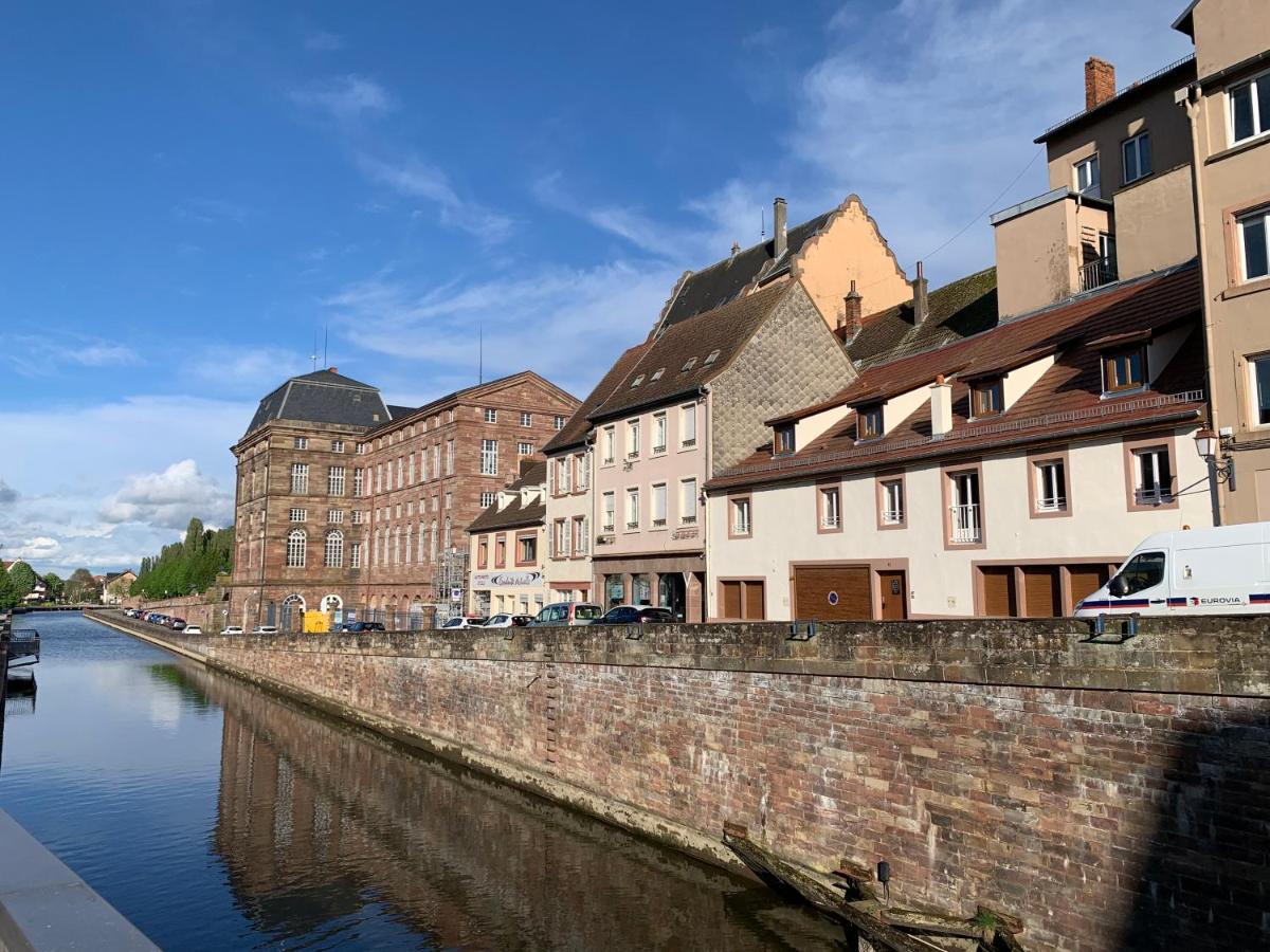 Les Rives du Château 2 - Vue sur les bateaux - Ferienwohnung Zabern