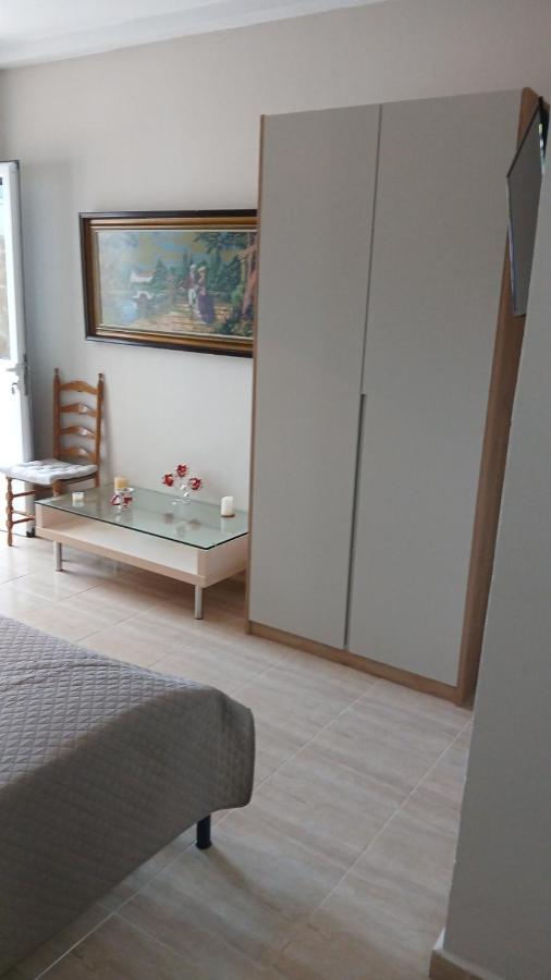 Budget Triple Room