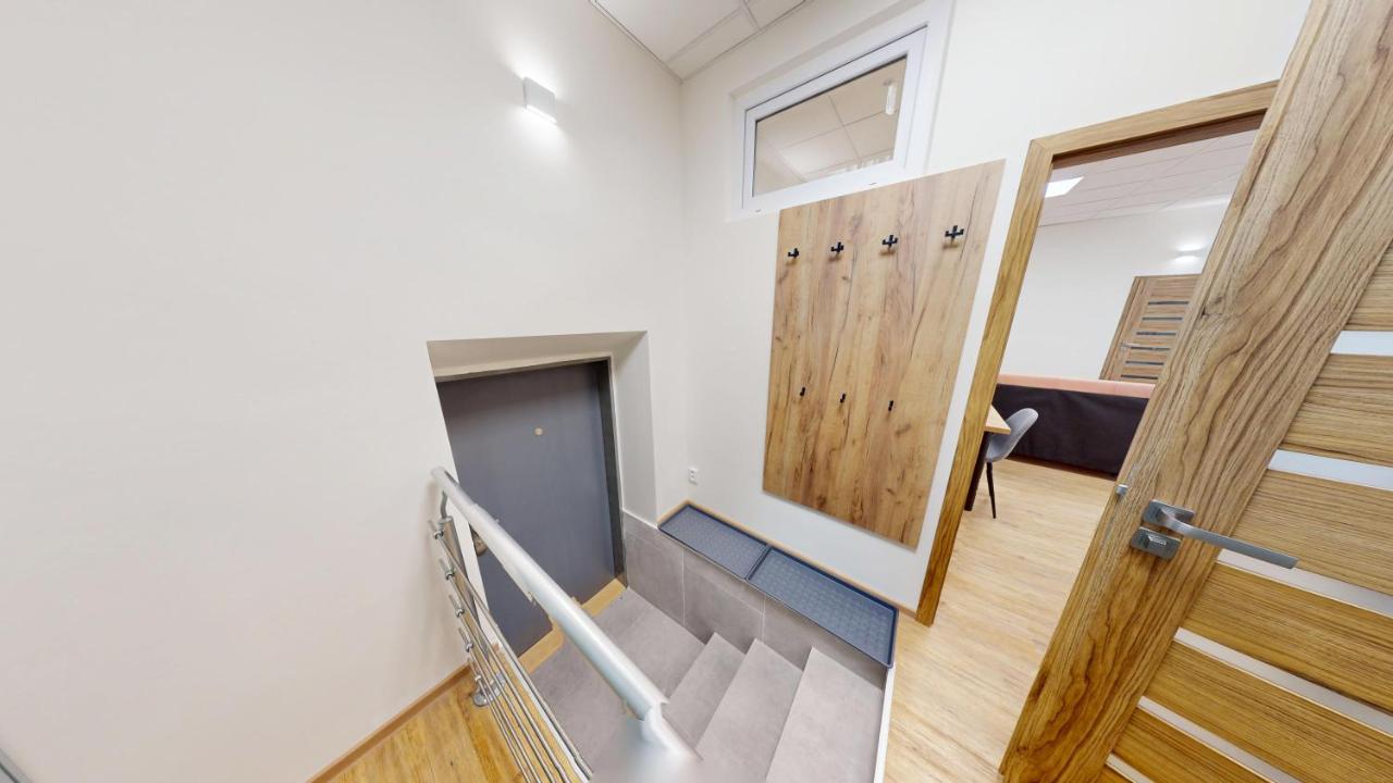 One-Bedroom Deluxe Apartment